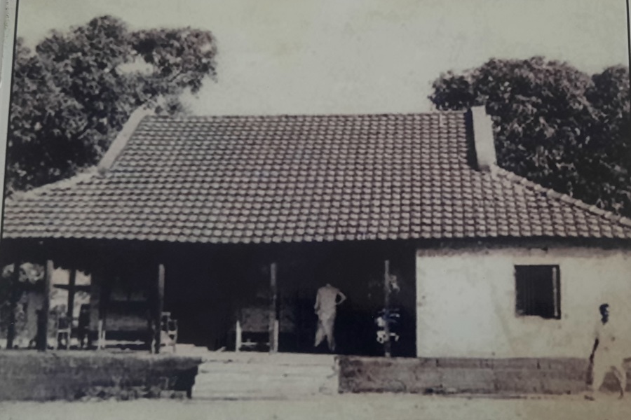 The Kohinoor in the setting of Ratnagiri's history: "Ratnagiri (Jilha) Nagar Vachanalay" – Part 1
